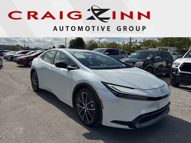 2025 Toyota Prius LE