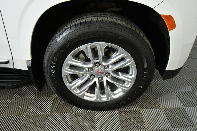 2023 Gmc Yukon SLT photo 16