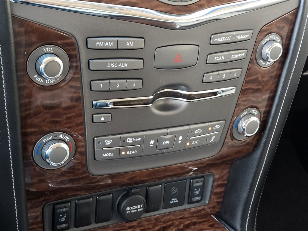 2017 Nissan Armada SL photo 18