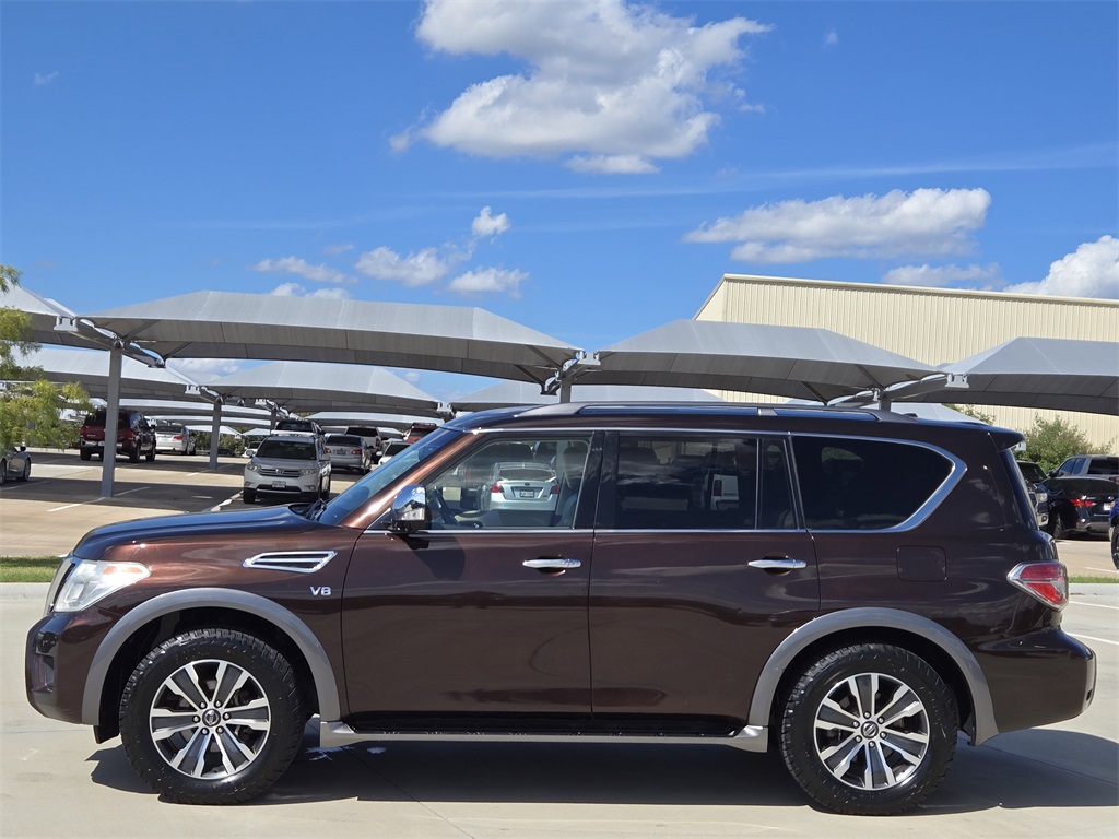 2017 Nissan Armada SL photo 3
