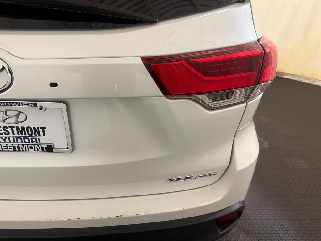 used 2017 Toyota Highlander car, priced at $18,999