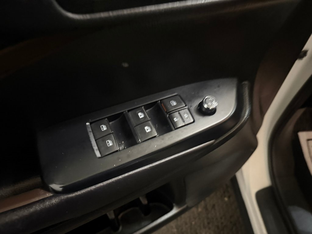 used 2017 Toyota Highlander car, priced at $18,999