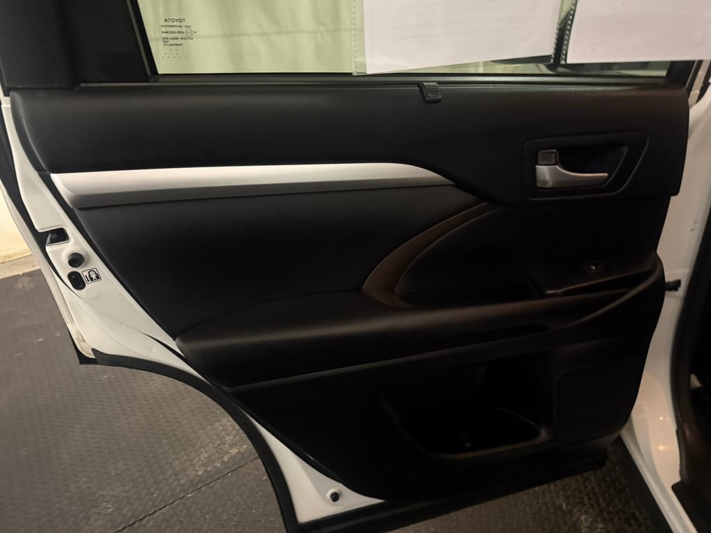 used 2017 Toyota Highlander car, priced at $18,999