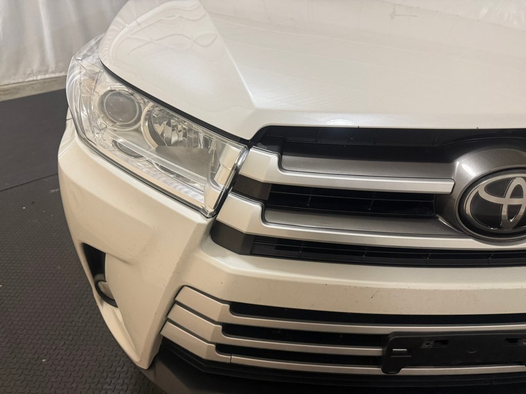 used 2017 Toyota Highlander car, priced at $18,999