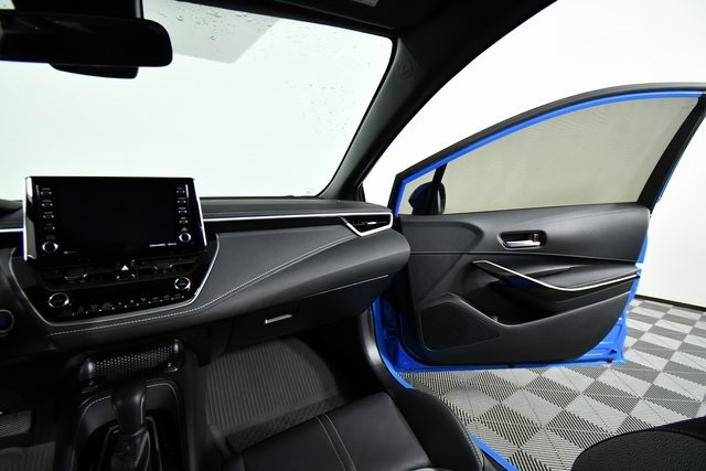 2022 Toyota Corolla XSE photo 19