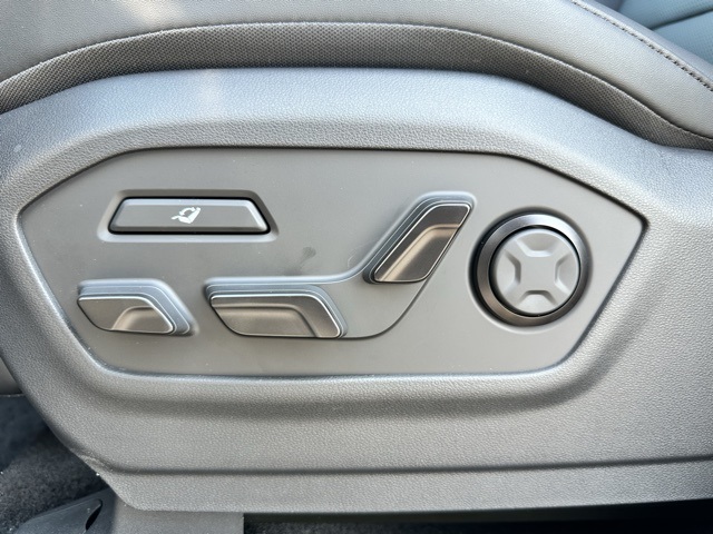 2025 Hyundai Santa Fe Calligraphy photo 10