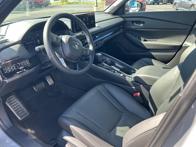 2025 Honda Accord Hybrid Sport-L photo 11