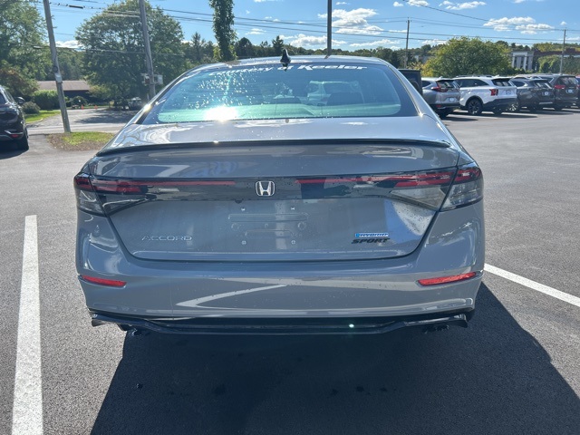 2025 Honda Accord Hybrid Sport-L photo 7