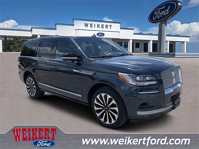 2024 Blue Metallic Lincoln Navigator Reserve SUV