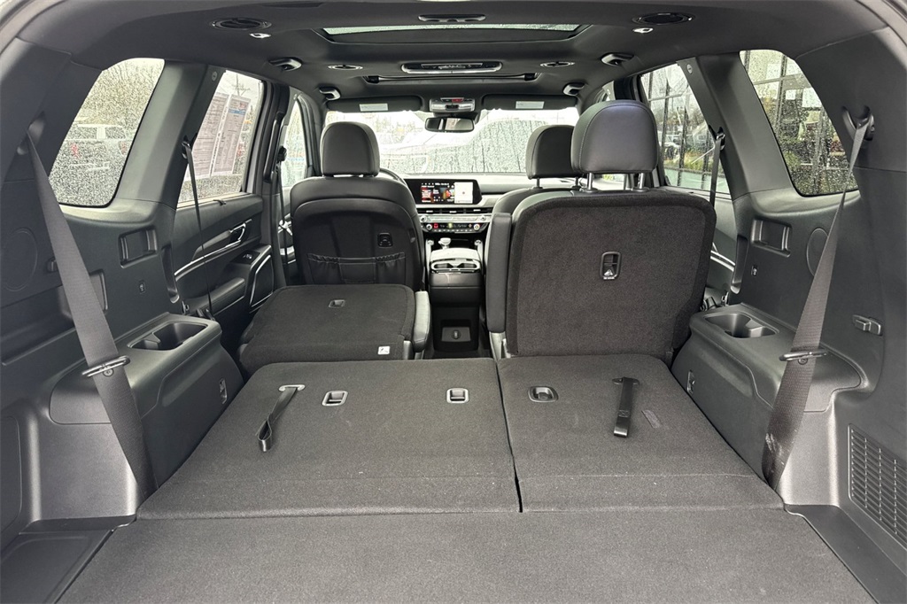 used 2023 Kia Telluride car, priced at $42,922