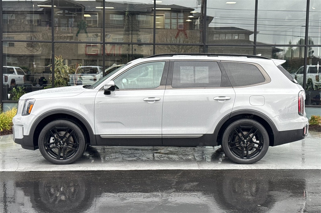used 2023 Kia Telluride car, priced at $42,922