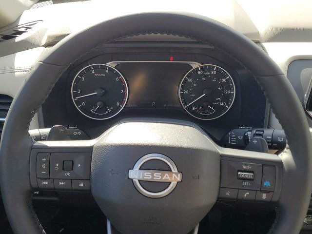 2025 White Nissan Rogue SV FWD SUV