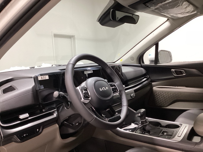 New 2026 Kia Carnival Van