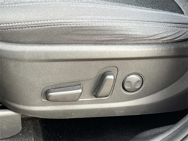 used 2022 Hyundai Santa Fe car, priced at $19,989