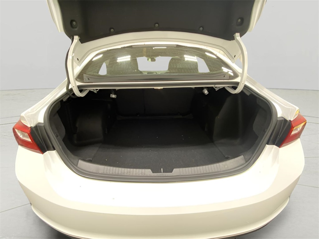 2016 Chevrolet Malibu 1LT photo 23