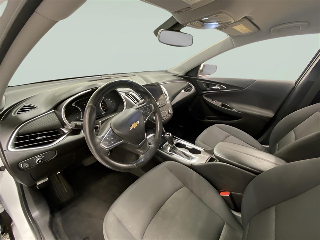 2016 Chevrolet Malibu 1LT photo 24