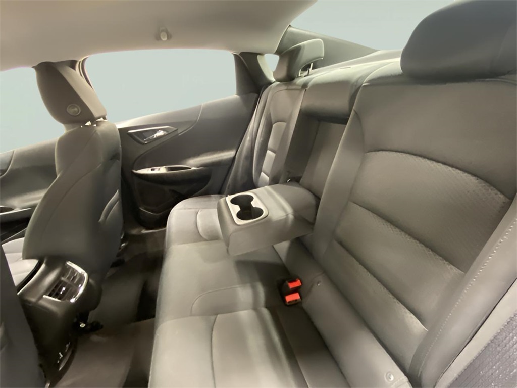 2016 Chevrolet Malibu 1LT photo 27