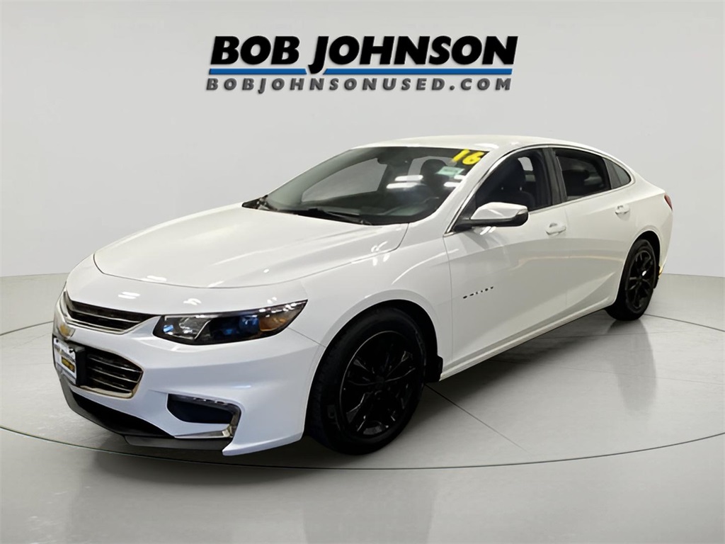 2016 Chevrolet Malibu 1LT photo 16