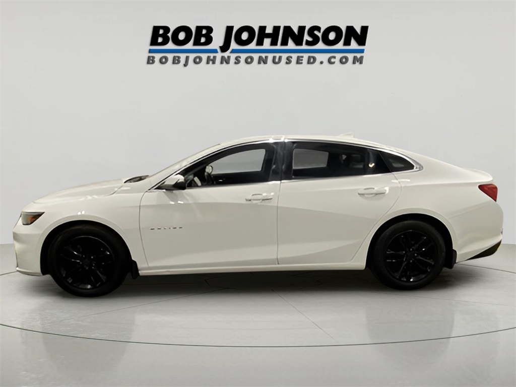 2016 Chevrolet Malibu 1LT photo 17