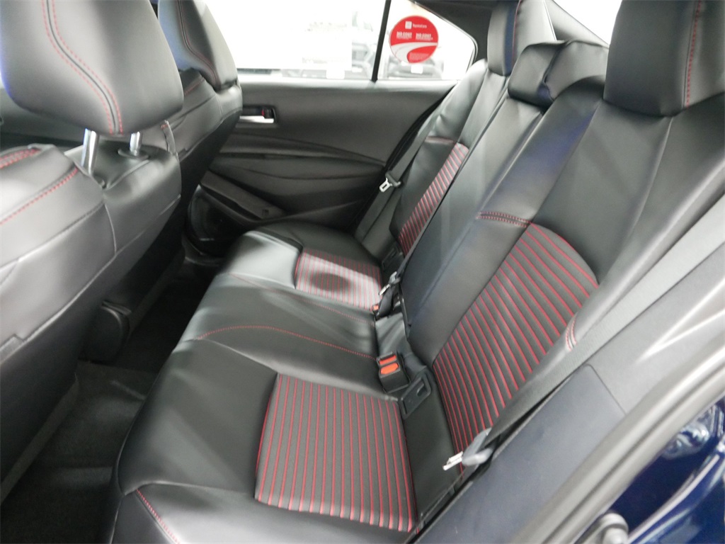 2025 Toyota Corolla XSE photo 9