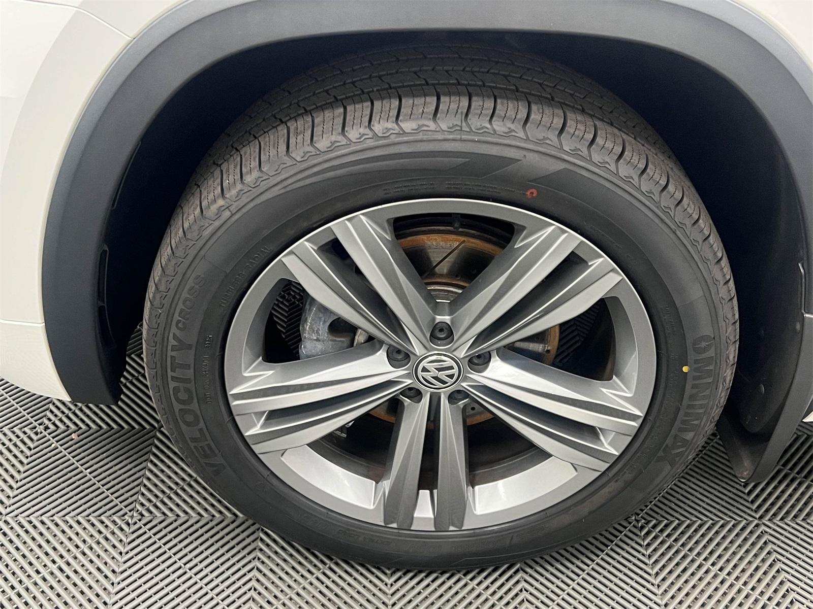 used 2019 Volkswagen Atlas car, priced at $18,488
