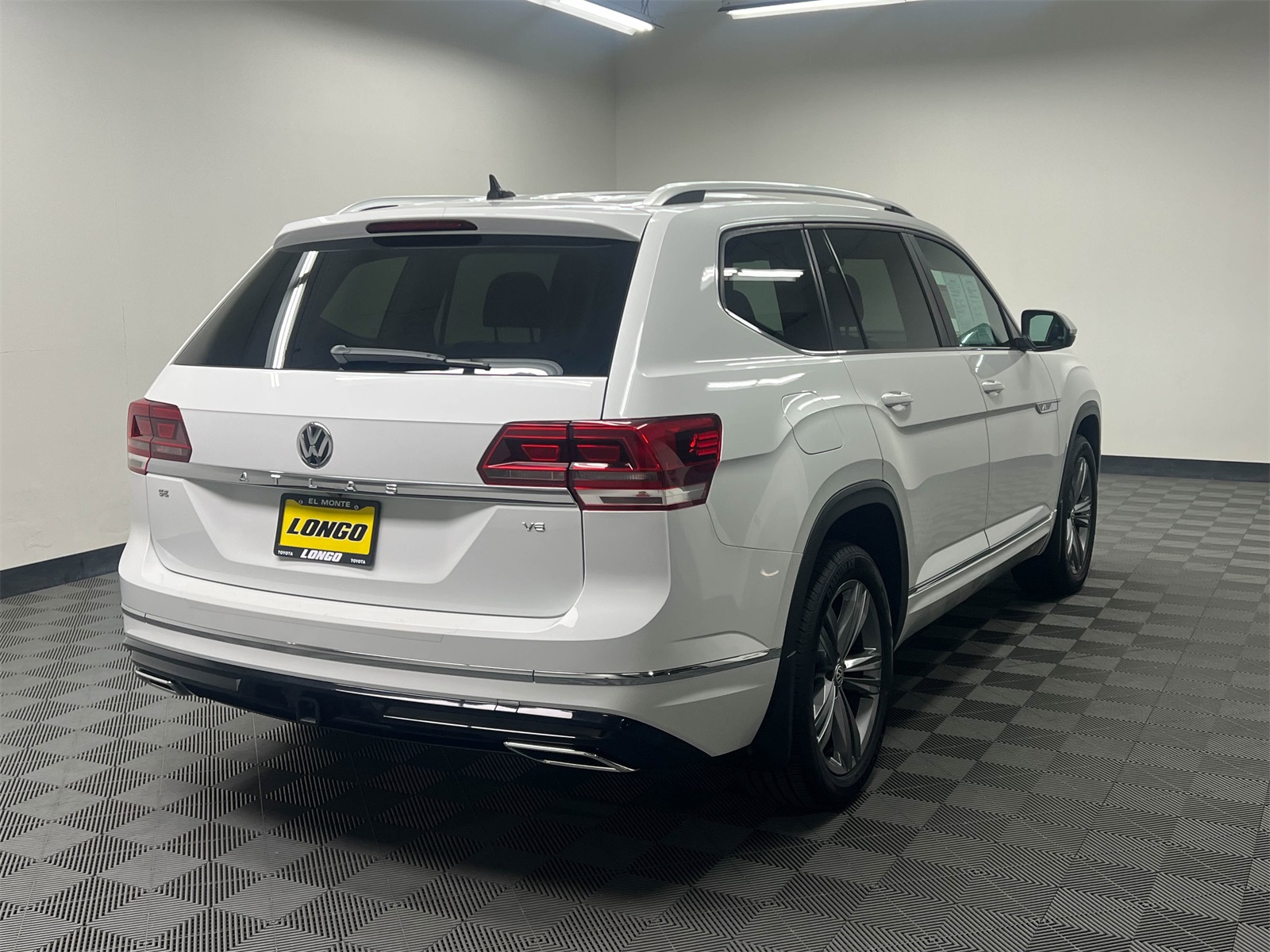used 2019 Volkswagen Atlas car, priced at $18,488