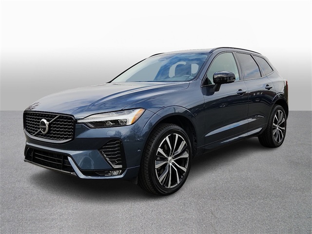 2024 Volvo XC60 Plus