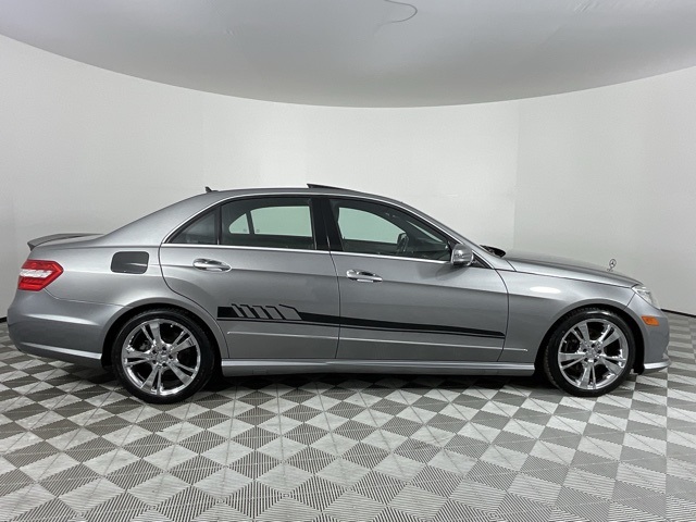 2013 Mercedes Benz E 350 photo 4