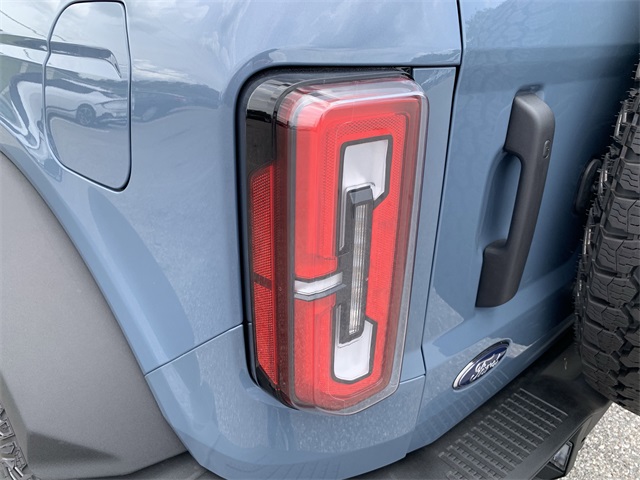 2025 Azure Gray Metallic Tri-Coat Ford Bronco Badlands 4X4 SUV