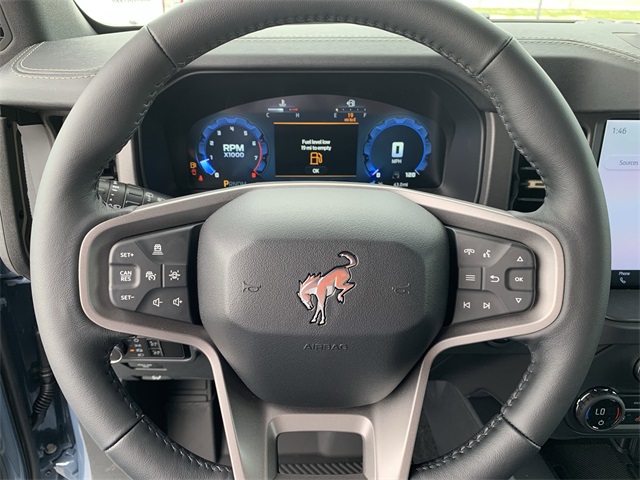 2025 Azure Gray Metallic Tri-Coat Ford Bronco Badlands 4X4 SUV