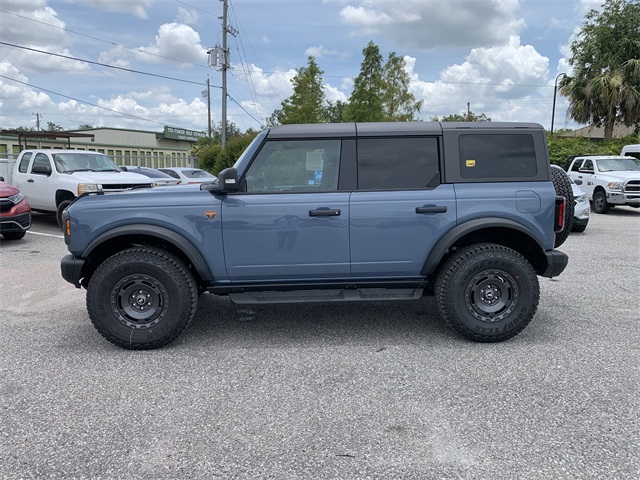 2025 Azure Gray Metallic Tri-Coat Ford Bronco Badlands 4X4 SUV