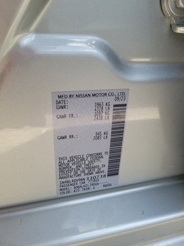 2024 Brilliant Silver Metallic Nissan Altima 2.5 SV FWD Sedan