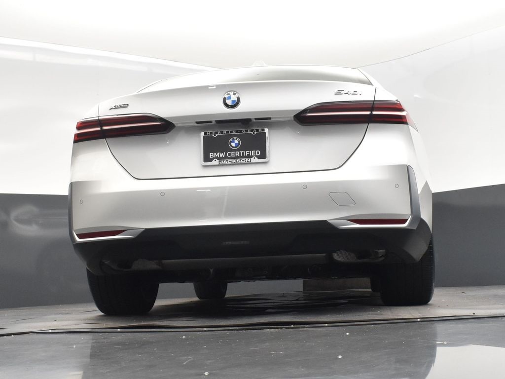 2024 Mineral White Metallic BMW 5 Series 540i xDrive AWD Sedan
