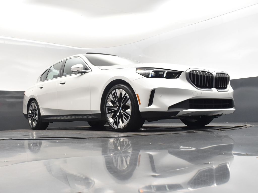 2024 Mineral White Metallic BMW 5 Series 540i xDrive AWD Sedan