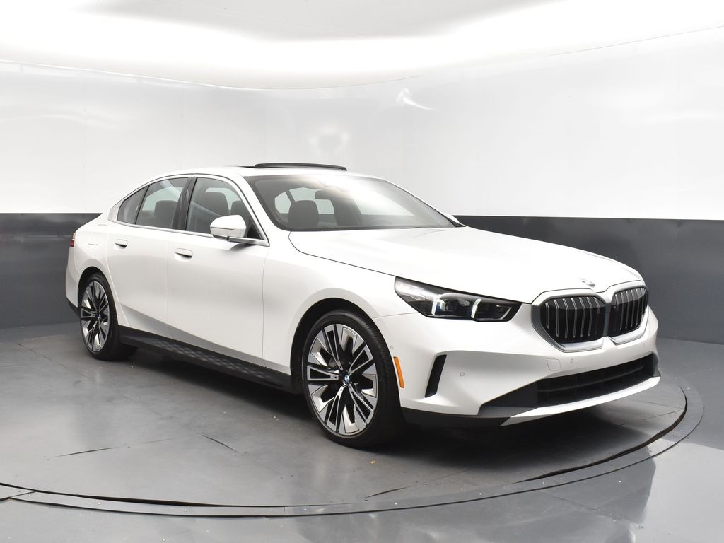 2024 Mineral White Metallic BMW 5 Series 540i xDrive AWD Sedan