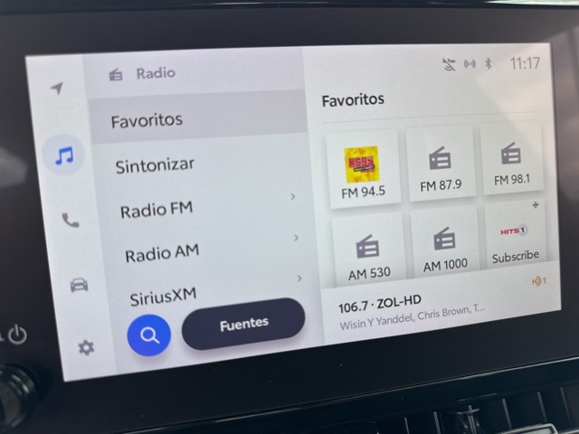 2023 Toyota Corolla LE photo 3