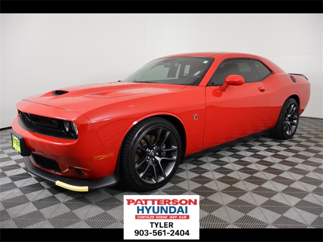 2023 Dodge Challenger R/T's photo