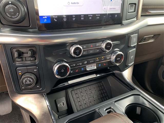2025 Star White Metallic Tri-Coat Ford F-150 King Ranch 4X4 Truck