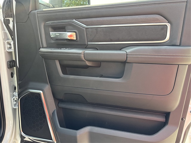 2026 Ram 3500 Laramie photo 11
