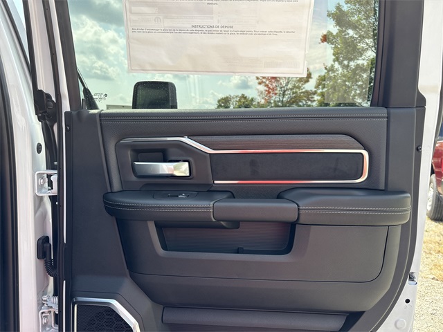 2026 Ram 3500 Laramie photo 14