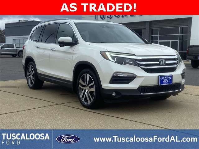 2016 Honda Pilot Touring's photo