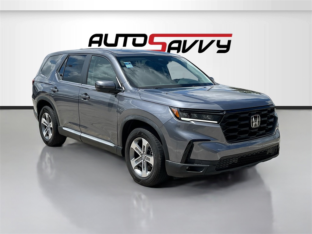 2024 Honda Pilot TrailSport photo 3