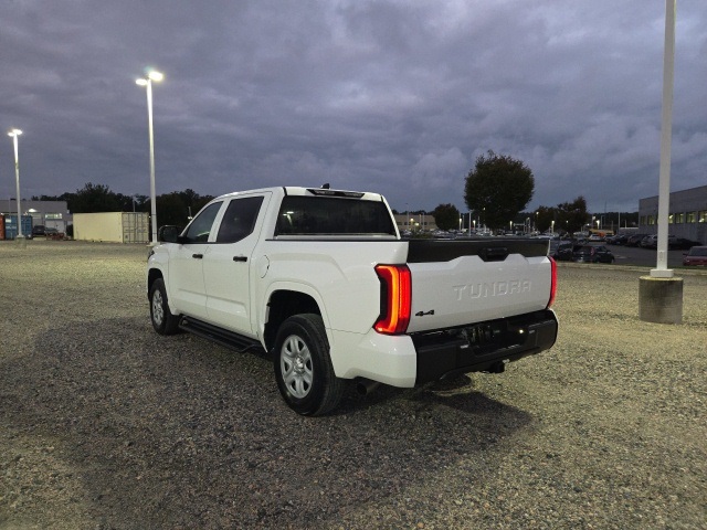 2023 Toyota Tundra SR photo 3