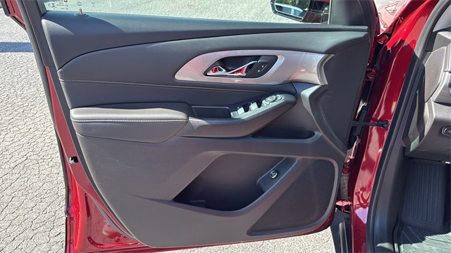 used 2020 Chevrolet Traverse car, priced at $19,598