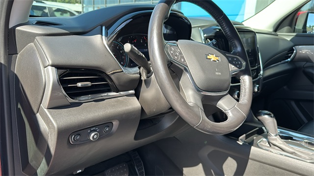 used 2020 Chevrolet Traverse car, priced at $19,598
