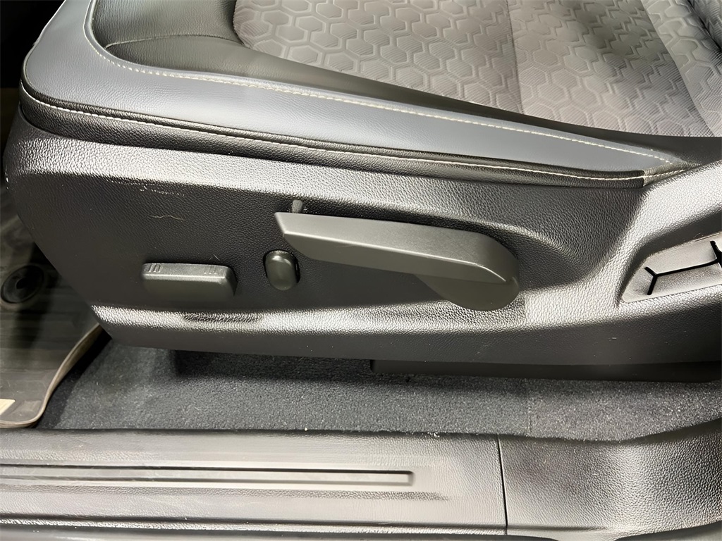 2019 Chevrolet Colorado Z71 photo 30