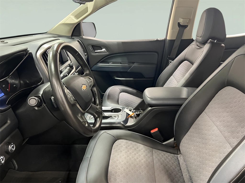 2019 Chevrolet Colorado Z71 photo 32