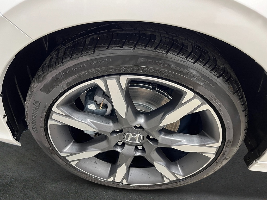 2025 Honda Civic Hybrid Sport Touring Sedan 4 Dr. FWD 11