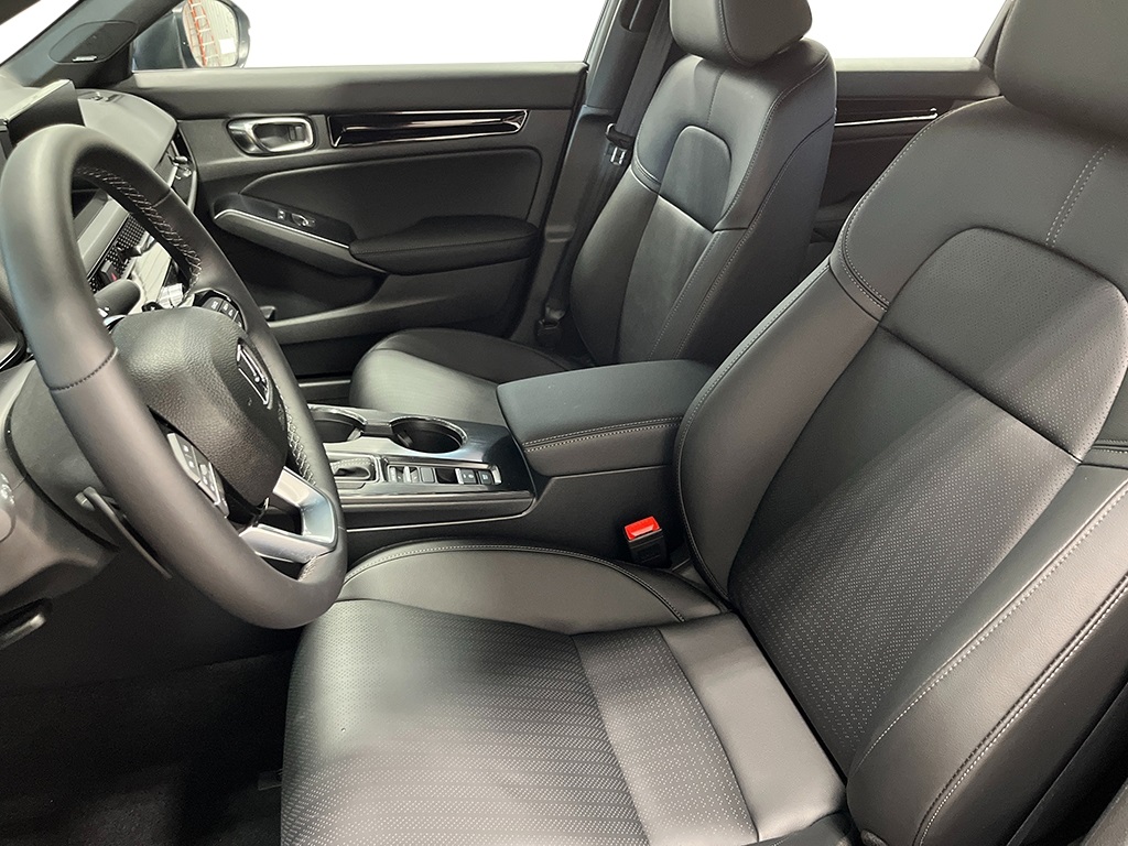 2025 Honda Civic Hybrid Sport Touring Sedan 4 Dr. FWD 13