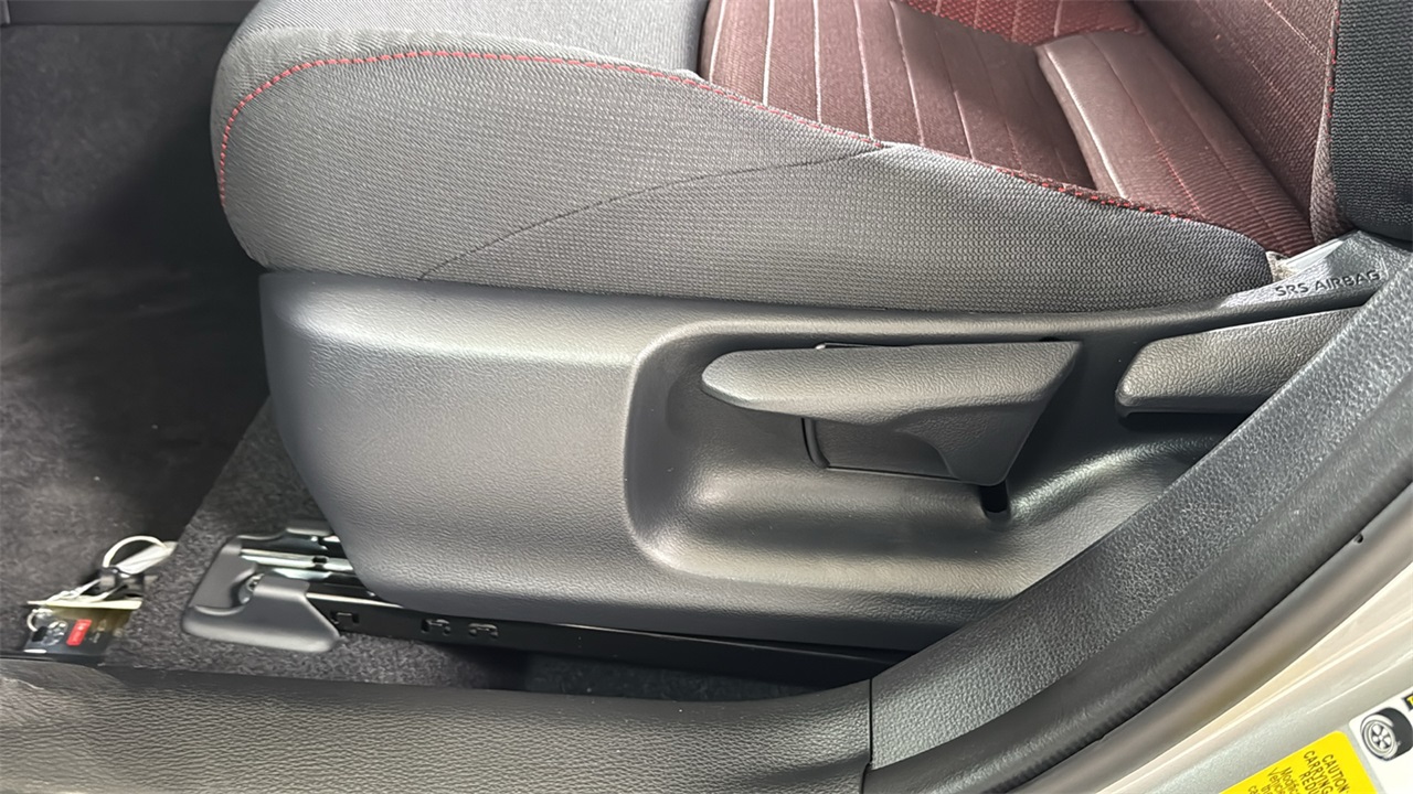 2026 Toyota Corolla SE photo 14